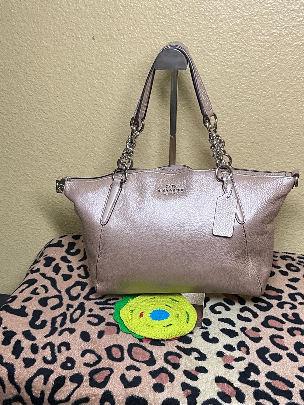 EUC COACH Leather Shoulder Tote in Metallic Gold